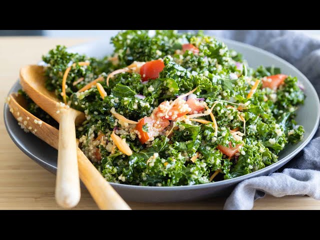 Zesty Garlic Kale and Brown Rice Salad with Lemon Dressing