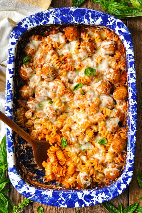 Easy Meatball Casserole Recipe: Quick & Delicious Dinner