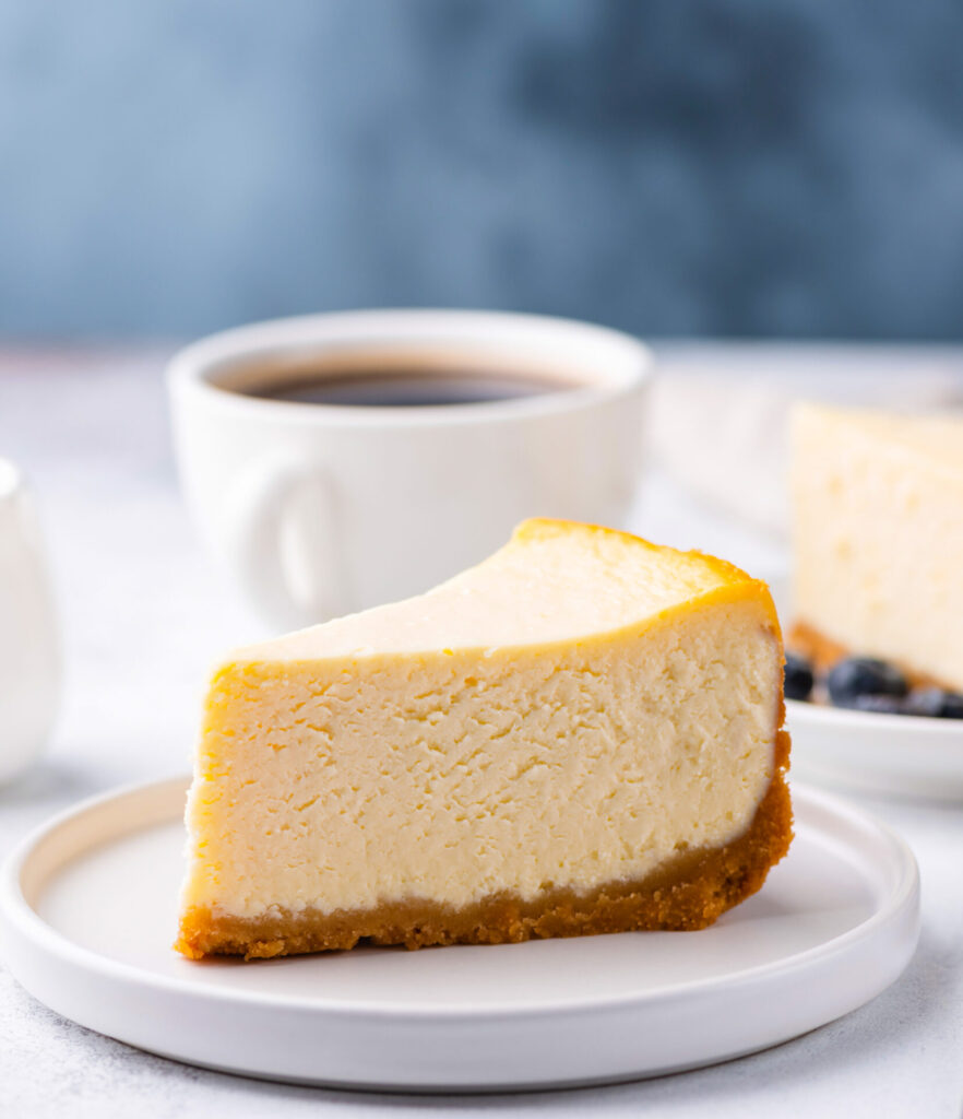 Easy New York Style Cheesecake Recipe: Foolproof & Delicious